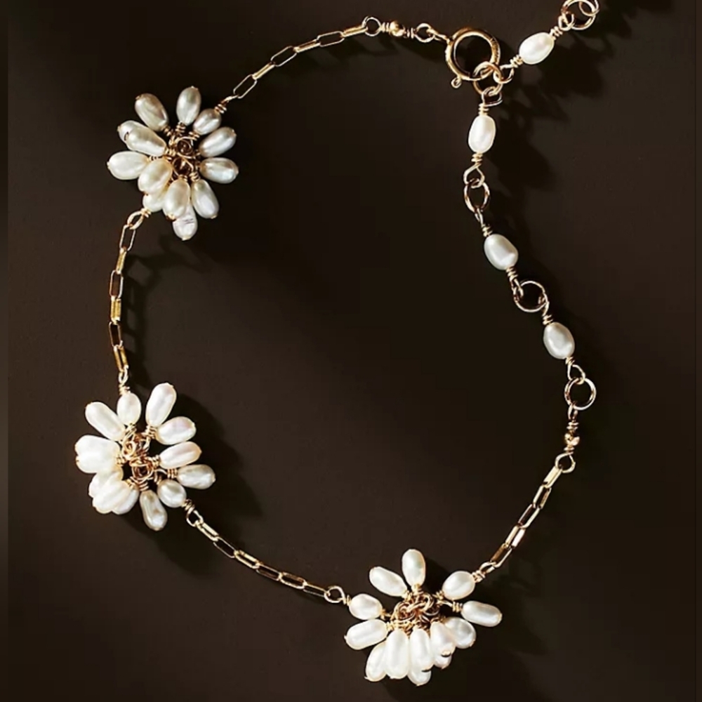 Anthropologie Pearl Daisy Fleurette Bracelet